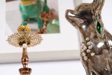 Bling Bling Meets the Alzheimer's Relic No 2 close up